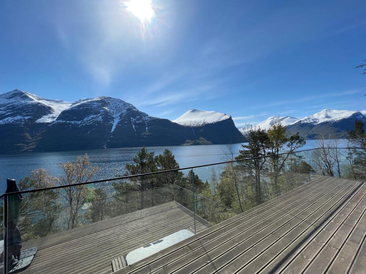 Villa Kristina / Andalsnes Torvik Exterior photo