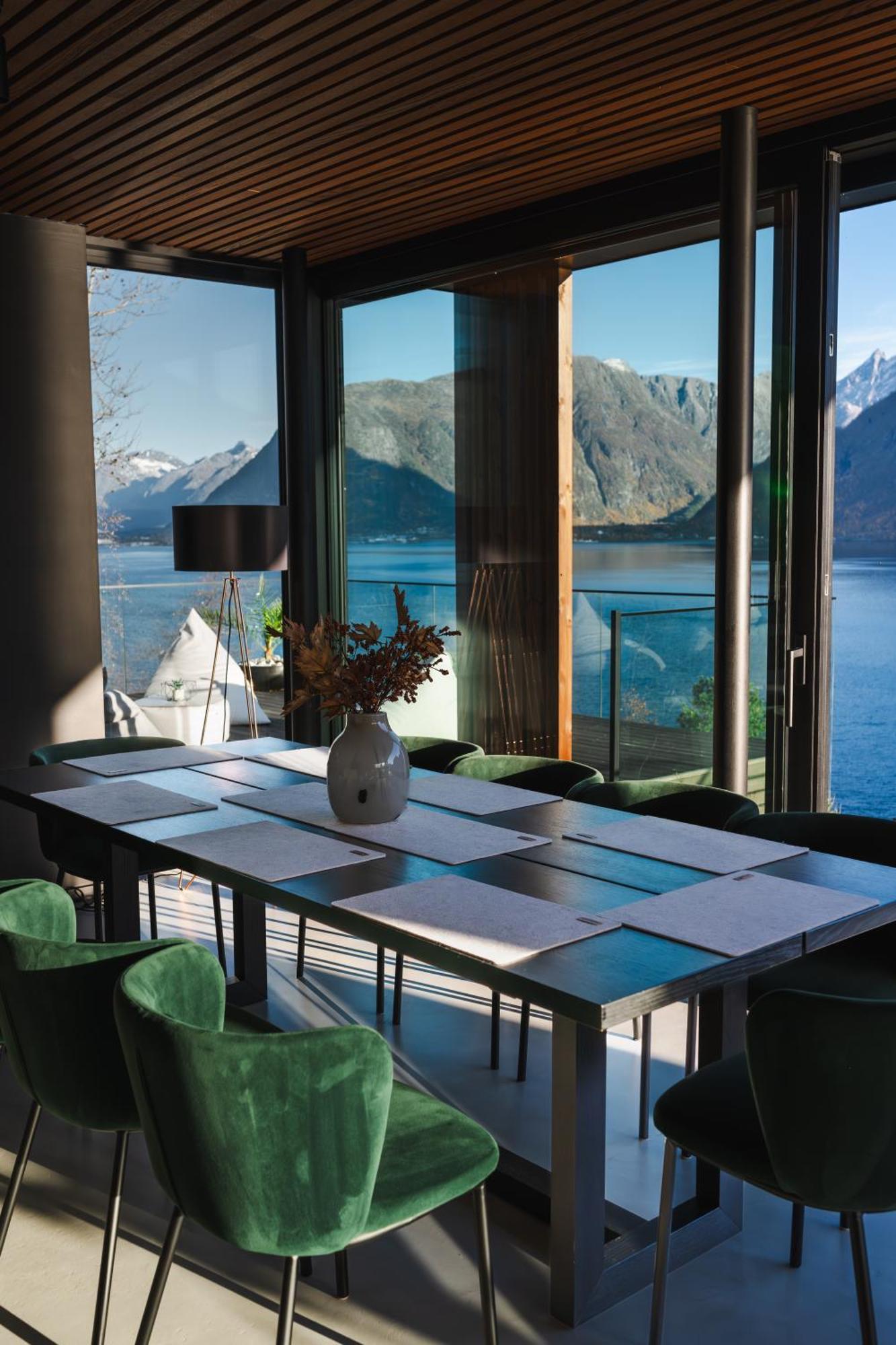 Villa Kristina / Andalsnes Torvik Exterior photo
